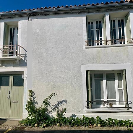 Maison Face Au Soleil Le Bois-Plage-en-Ré Exteriér fotografie